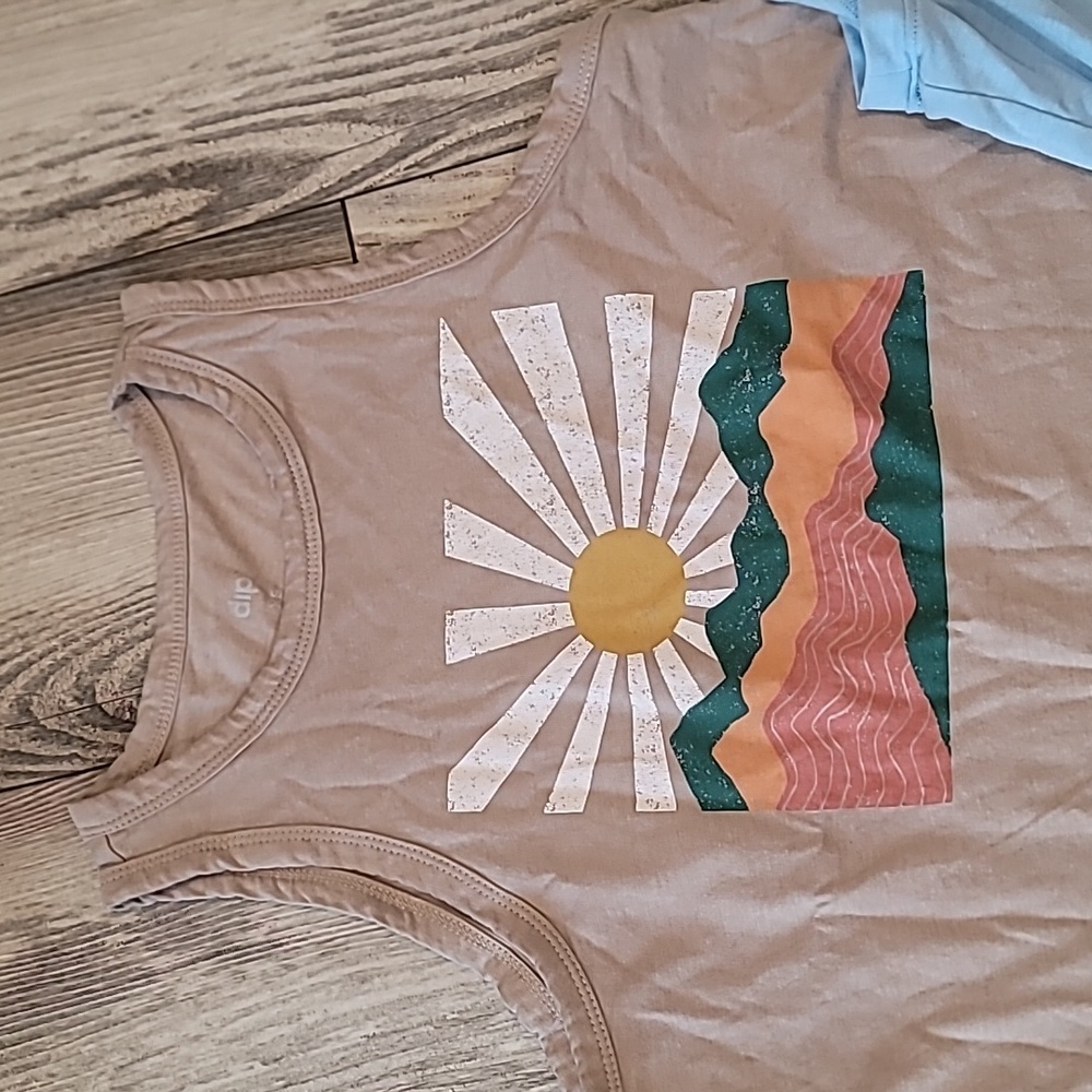 Cute Tank Bundle - Picture 2 of 3
